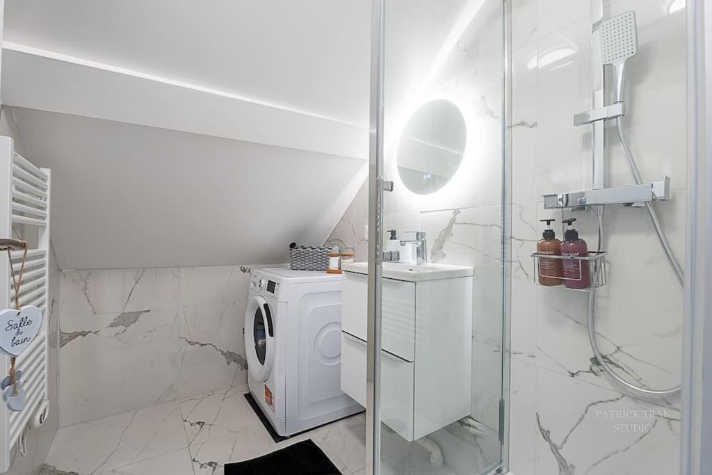 Appartement 7 Personnes Pres De Disney & Paris Chanteloup-en-Brie Esterno foto