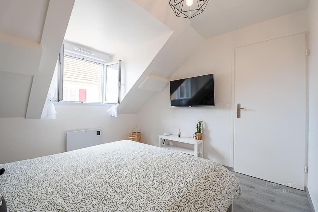 Appartement 7 Personnes Pres De Disney & Paris Chanteloup-en-Brie Esterno foto